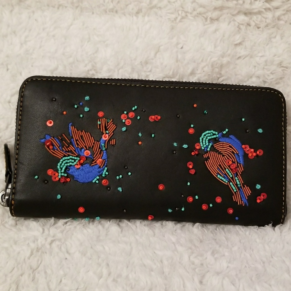 NWT Coach Meadowlark wallet